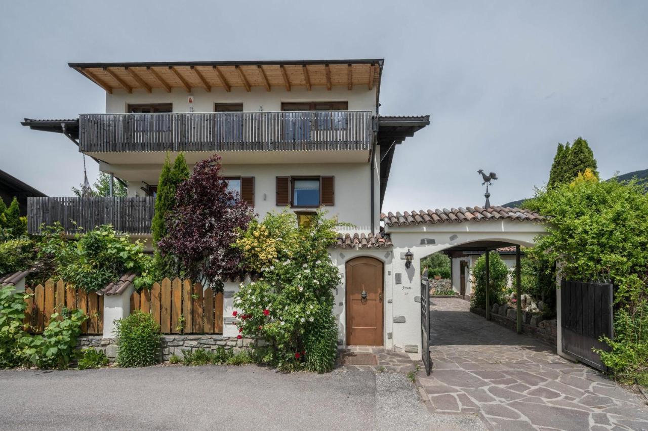 Villa Charmed House Fiumes Exterior foto
